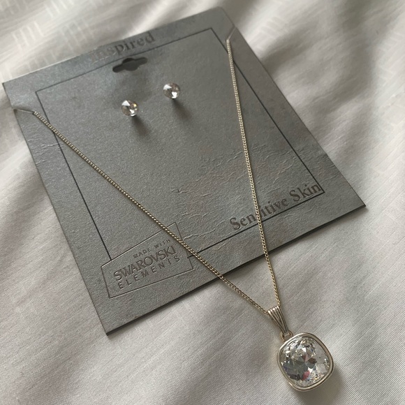 Swaroski Necklace and Earring Set - Picture 1 of 4